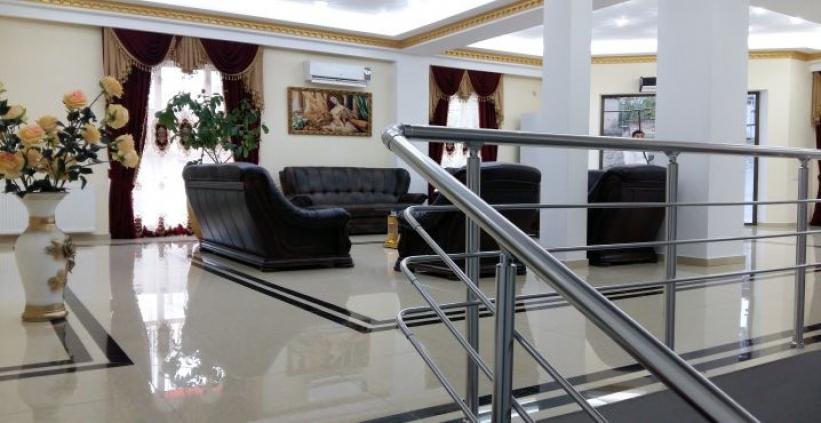 Hotel Grand Palace Tbilisi Buitenkant foto